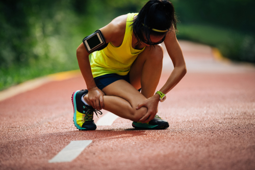 Top 3 reasons you’re feeling knee and ankle pain in the same leg shutterstock 1151953628 2 knee and ankle pain same leg