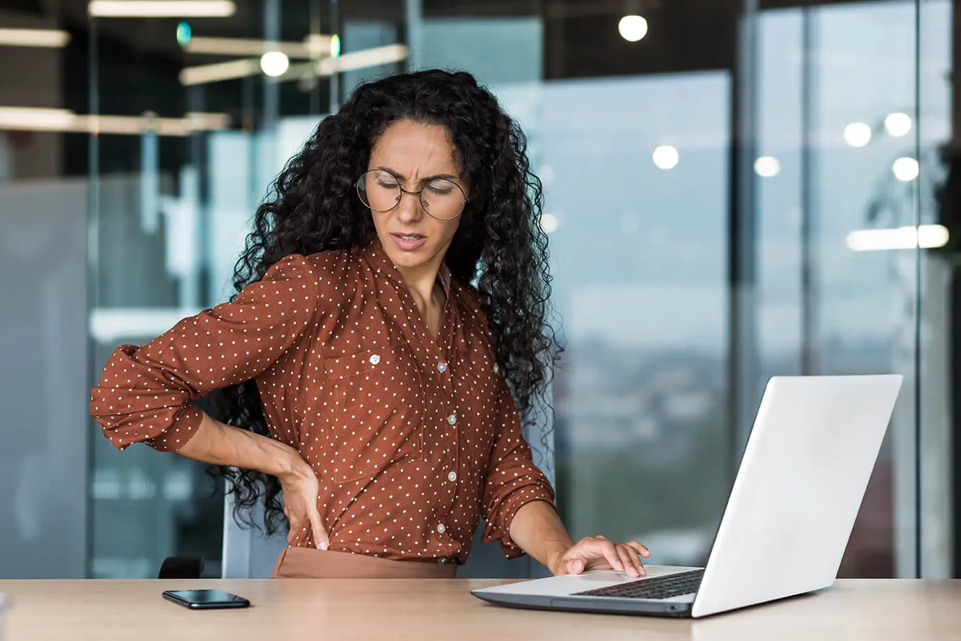 Can physical therapy help sciatica? office worker latin american business reaper is si 2022 12 08 04 08 54 utc Can physical therapy help sciatica?