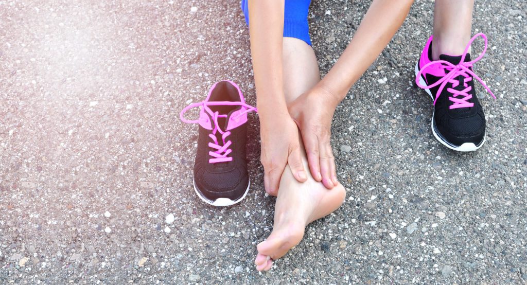 3 reasons you may be feeling ankle pain without an injury ankle pain without injury